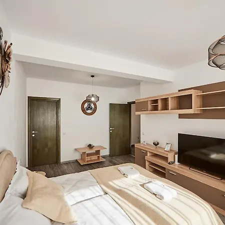 Sona Confort شقة براشوف